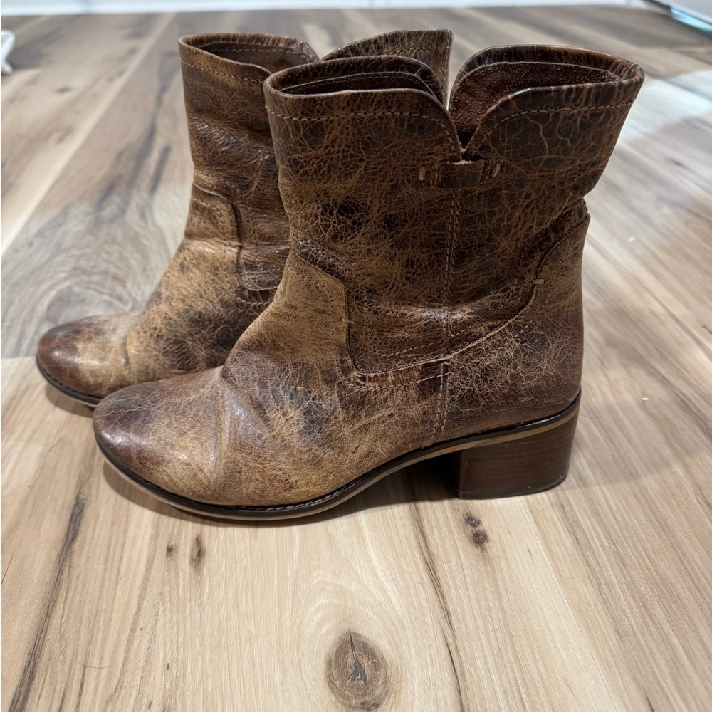 Diba True booties. Size 7.5